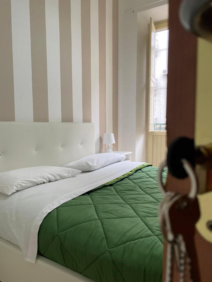 A Cas E Vicenz Bed & Breakfast Napoli Ngoại thất bức ảnh