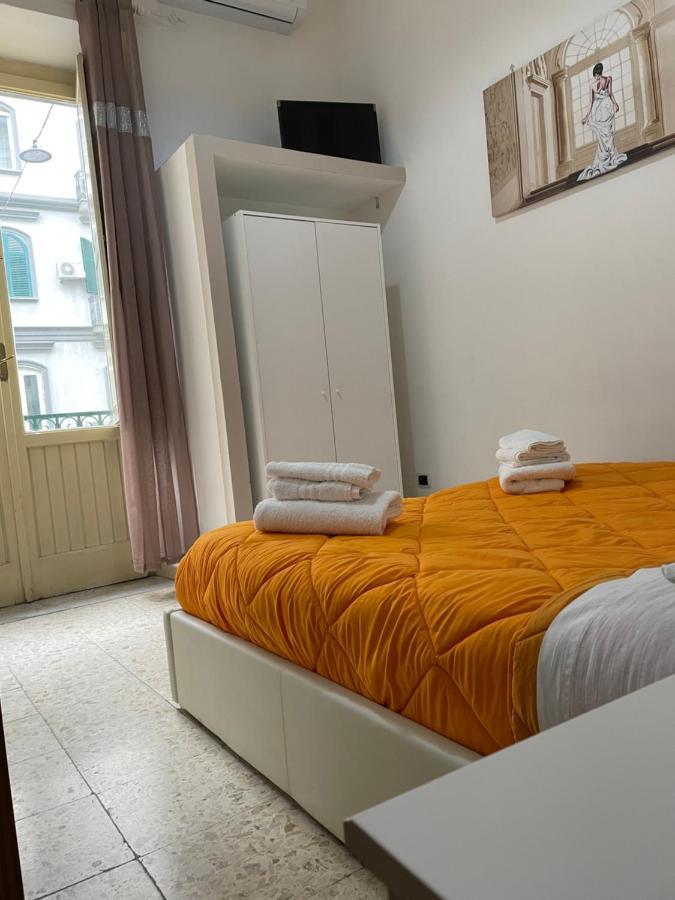 A Cas E Vicenz Bed & Breakfast Napoli Ngoại thất bức ảnh